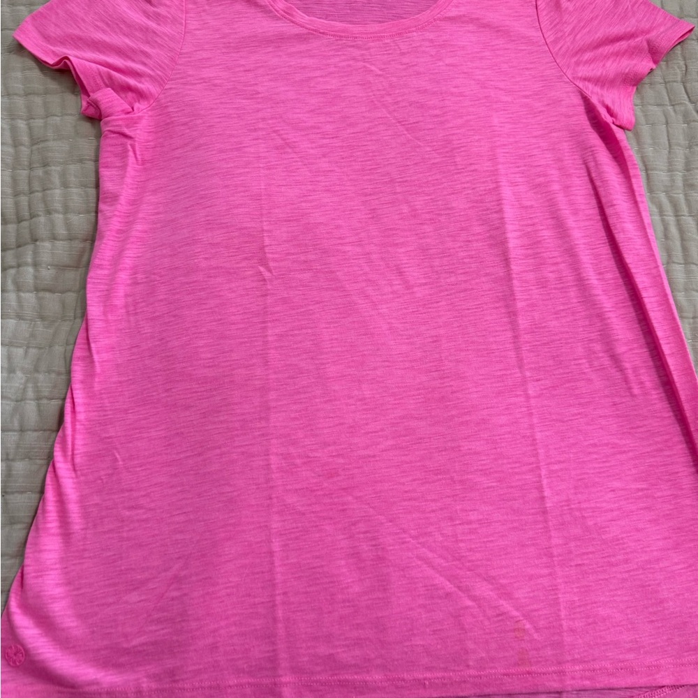 NWOT Lilly Pulitzer Pink Tee
